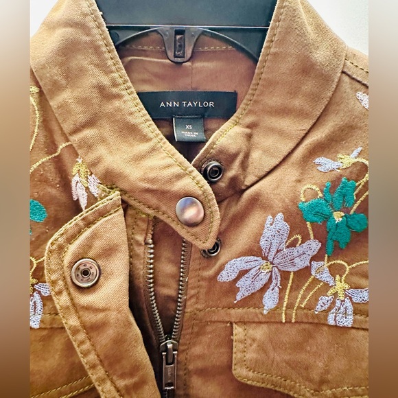 Ann Taylor Olive Green Embroidered Floral Tie-Waist Jacket, Size XS - Picture 6 of 11